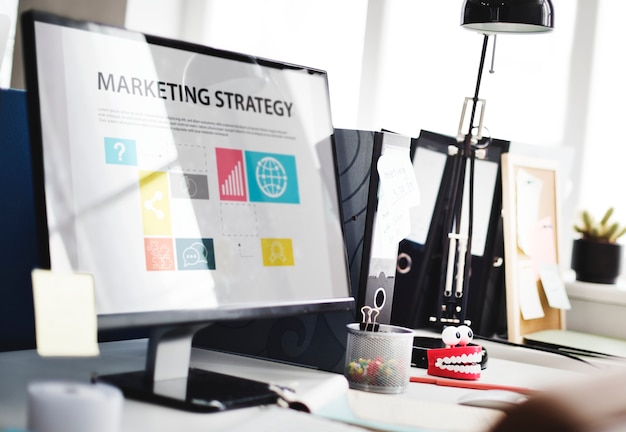 STRATEGIA DIGITALE PER L'IMPRESA