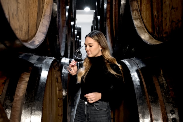 WINE BUSINESS MODEL CANVAS